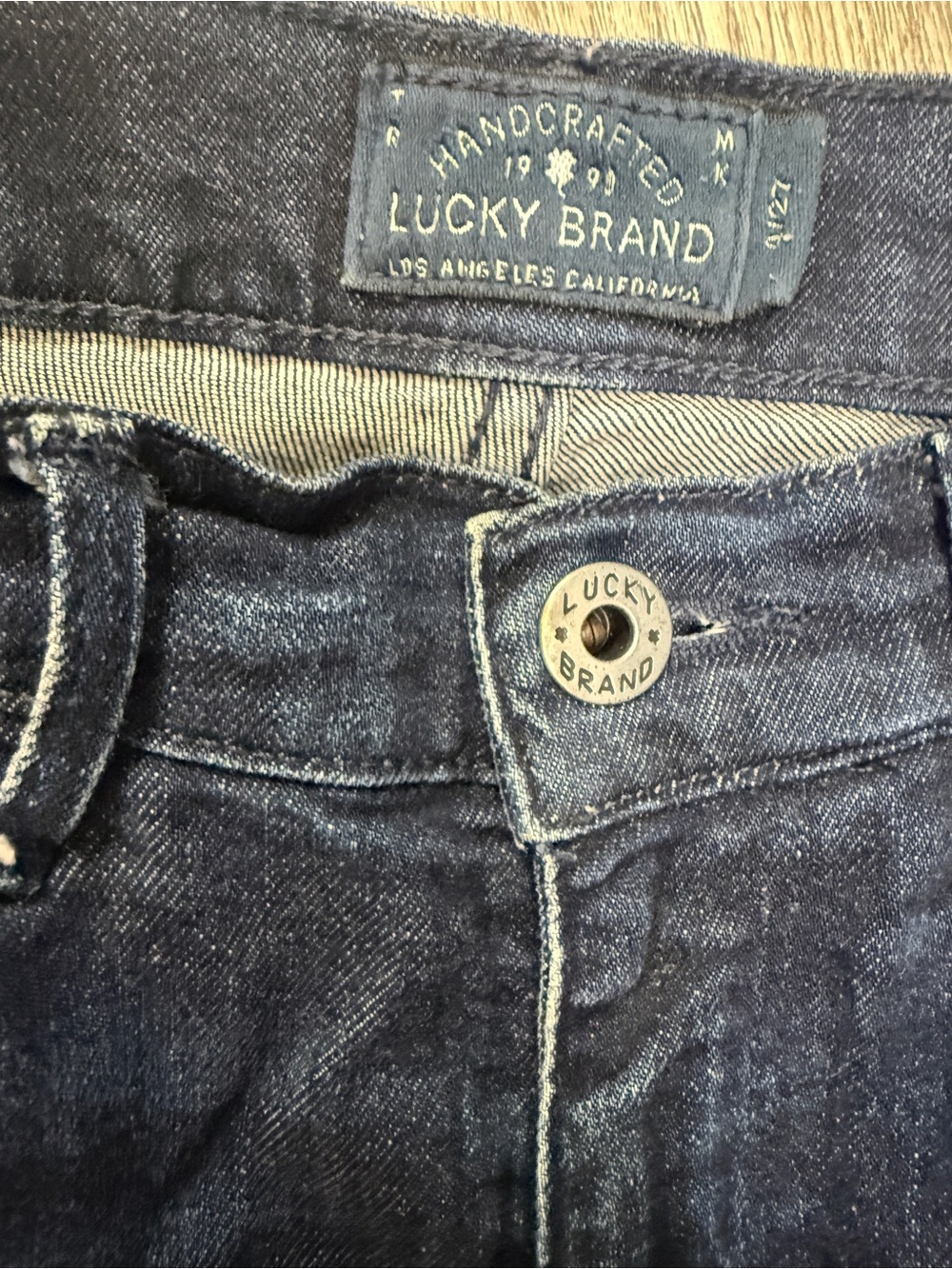 Lucky brand the bell flare Dark Blue Flared Women’s Jeans Sz 4/27 - Picture 4 of 7